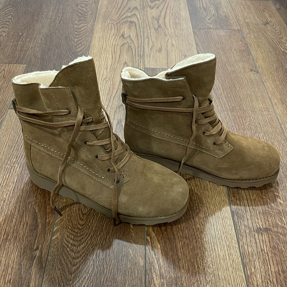 Bearpaw Krista Waterproof Boots - Picture 3 of 8